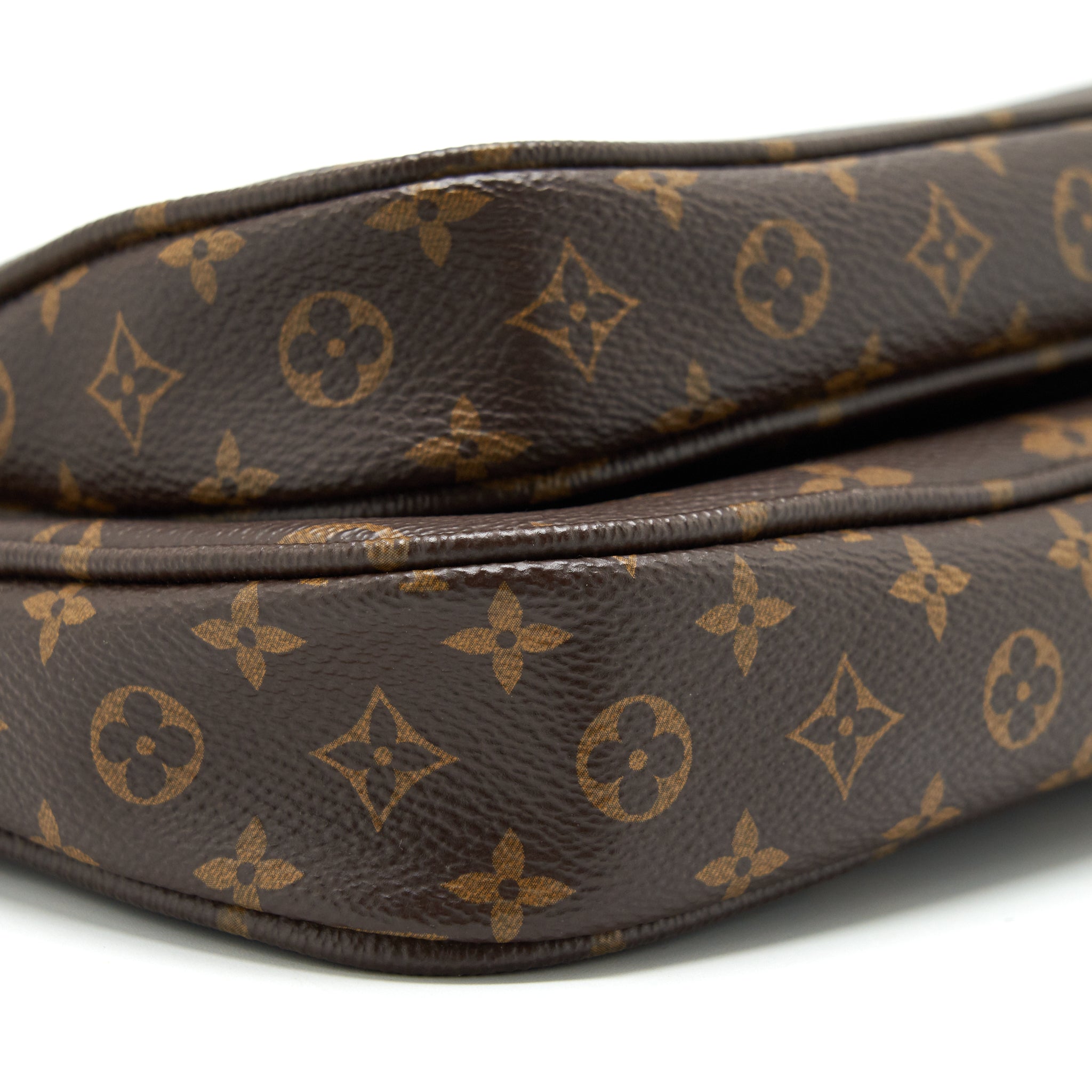AAA Replica Louis Vuitton LV MULTI POCHETTE WITH KHAKI STRAP