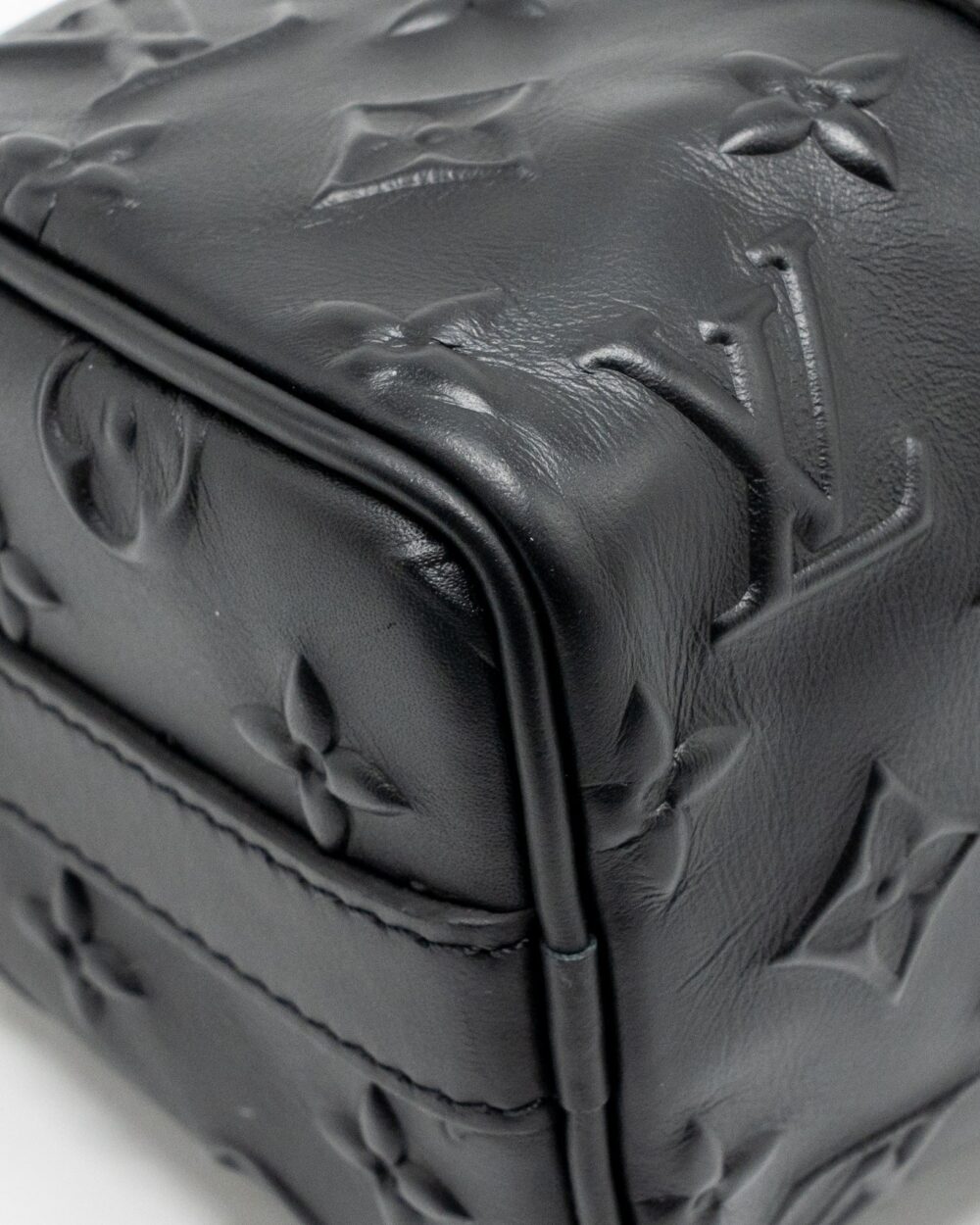 AAA Replica Louis Vuitton LV KEEPALL XS MONOGRAM SEAL COWHIDE LEATHER SO BLACK