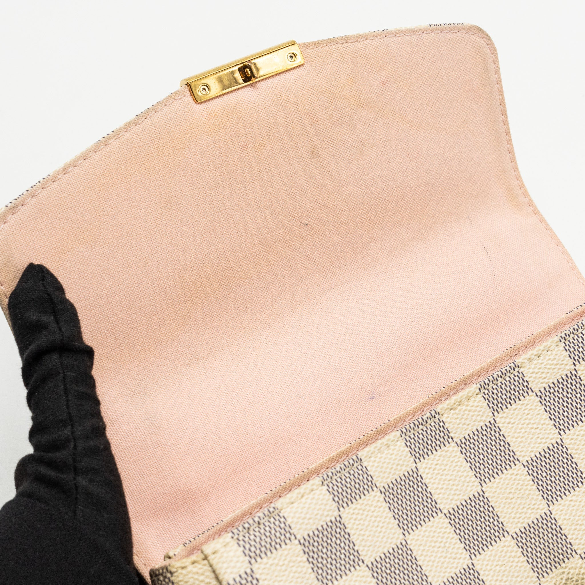 AAA Replica Louis Vuitton LV CROISETTE DAMIER AZUR CANVAS WHITE GHW