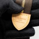 AAA Replica Louis Vuitton LV TOILETRY POCHETTE 19 MONOGRAM CANVAS GHW