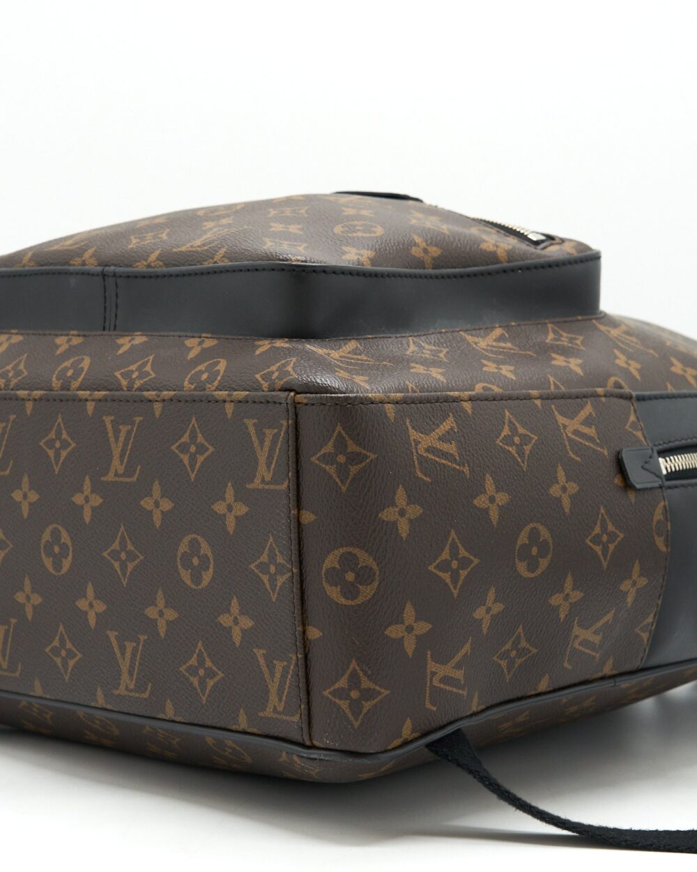 AAA Replica Louis Vuitton LV MONOGRAM CANVAS BACKPACK