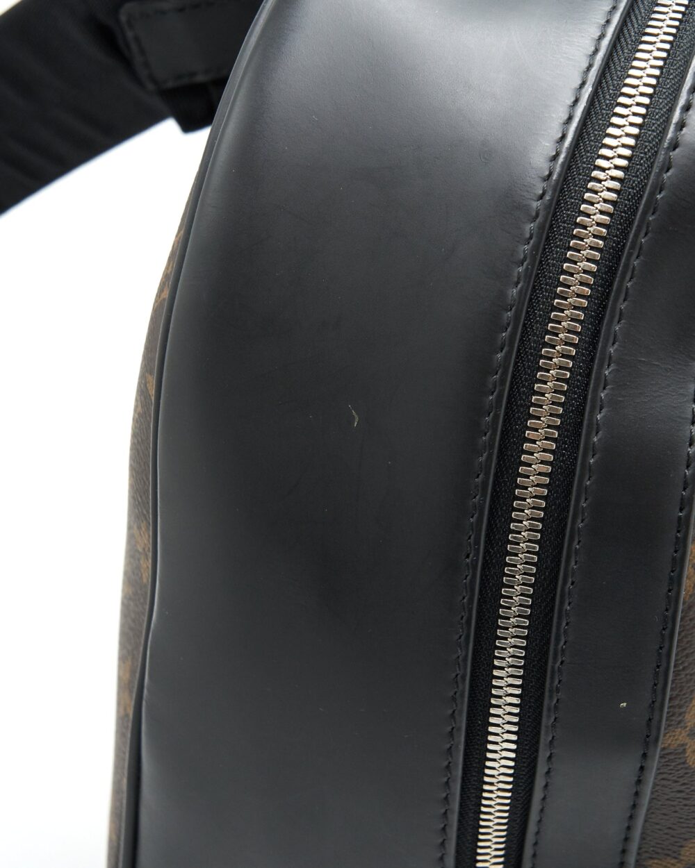 AAA Replica Louis Vuitton LV MONOGRAM CANVAS BACKPACK