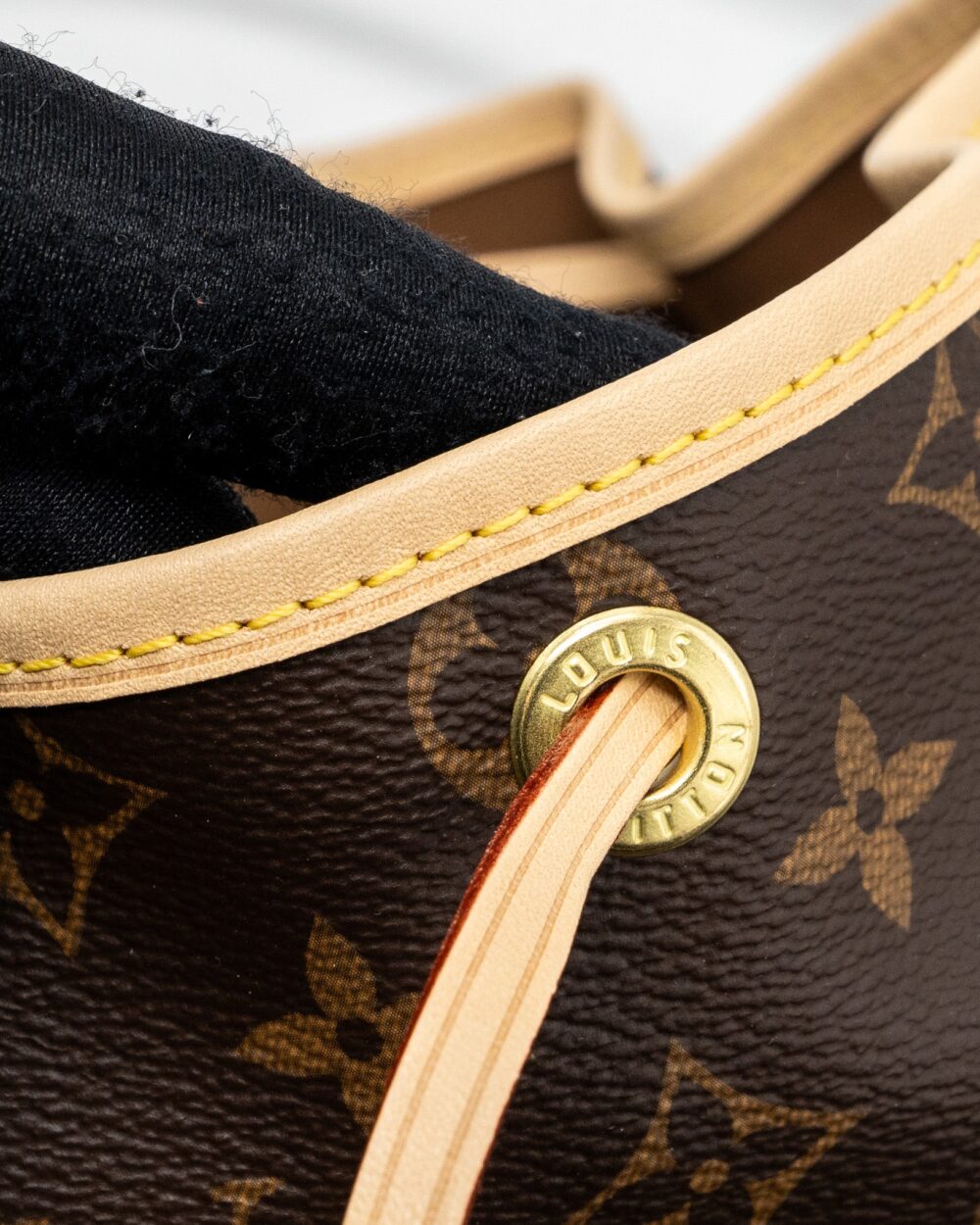 AAA Replica Louis Vuitton LV PETIT NOE MONOGRAM CANVAS GHW (NEW VERSION)