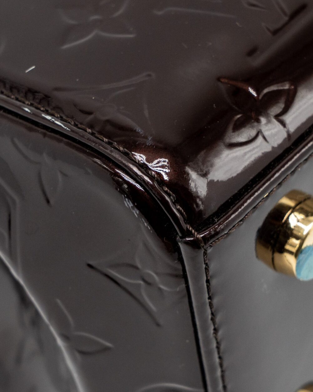 AAA Replica Louis Vuitton LV VERNIS BREA MM BAG MONOGRAM PATENT AMARANTE GHW
