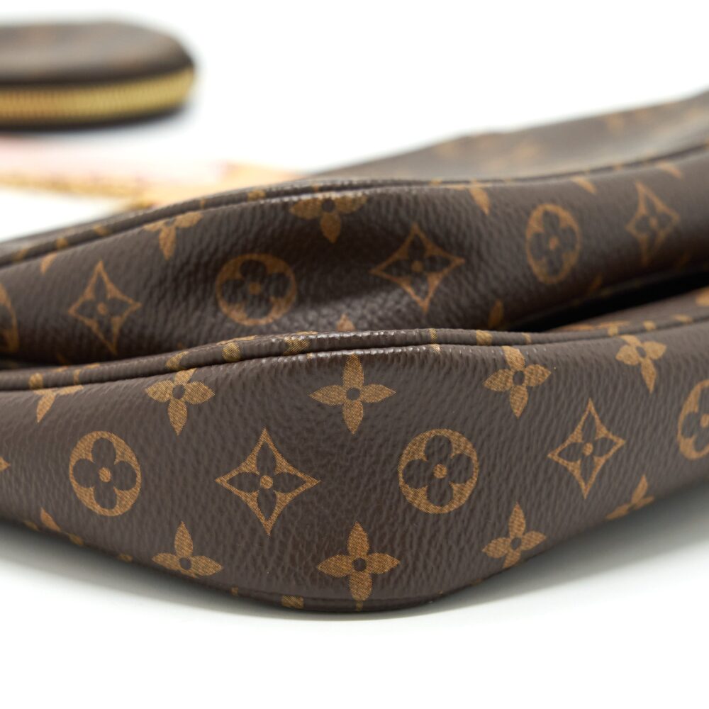 AAA Replica Louis Vuitton LV MULTI POCHETTE ACCESSORIES PINK STRAP MONOGRAM CANVAS GHW