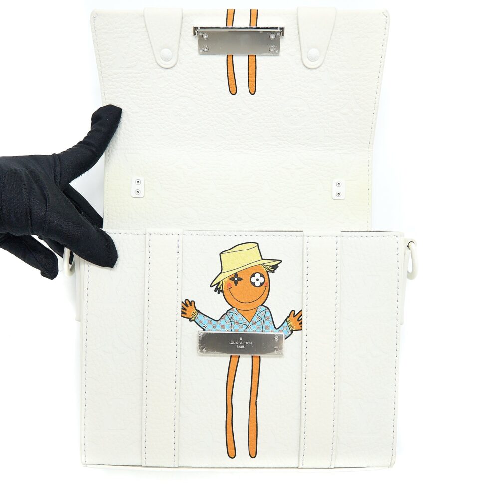 AAA Replica Louis Vuitton LV SCARECROW PRINTED FLAP BAG CALFSKIN WHITE WITH WHITE HARDWARE