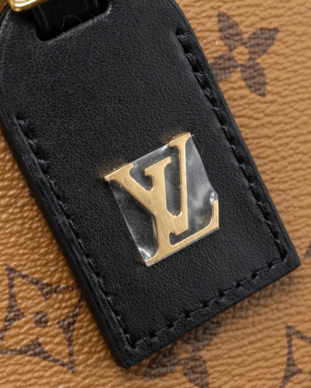 AAA Replica Louis Vuitton LV ATLANTIS BB MONOGRAM REVERSE CANVAS GHW (NEW VERSION)