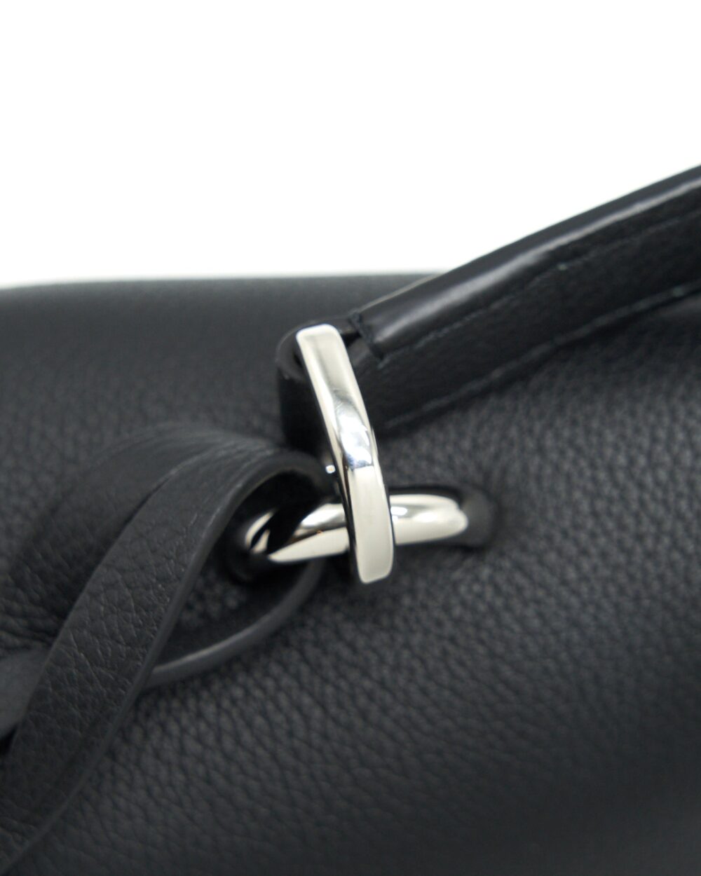 AAA Replica Louis Vuitton LV LOCKME BAG BLACK SHW