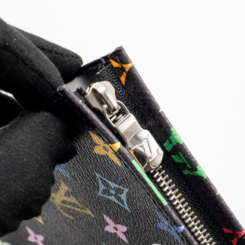 AAA Replica Louis Vuitton LV X TAKASHI MURAKAMI TOILETRY POUCH MONOGRAM CANVAS/LEATHER BLACK/MULTICOLOUR SHW