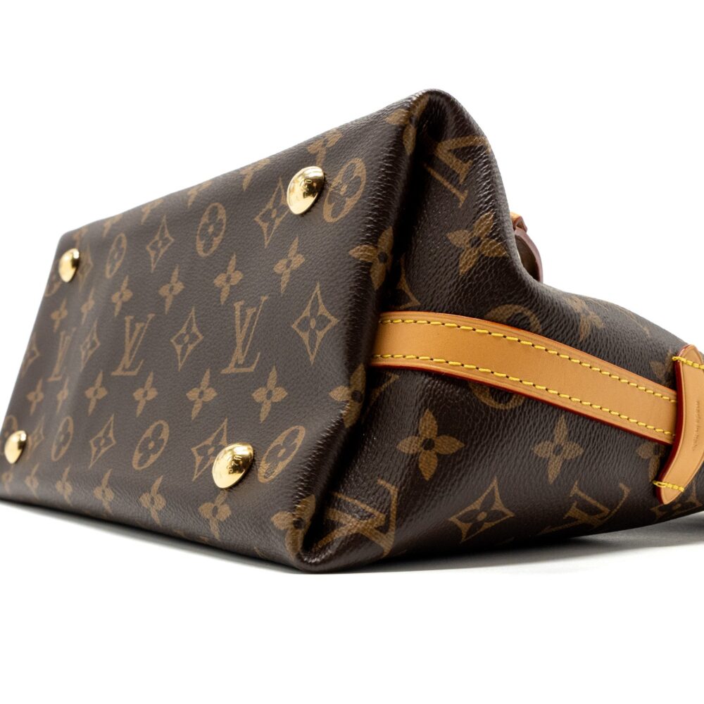AAA Replica Louis Vuitton LV CARRYALL PM MONOGRAM CANVAS GHW (NEW VERSION)
