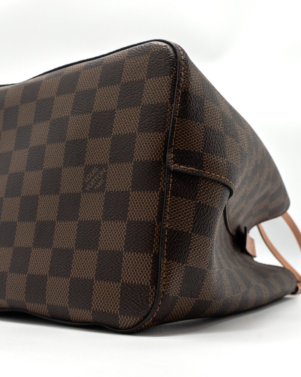 AAA Replica Louis Vuitton LV NEONOE MM DAMIER EBENE CANVAS LIGHT PINK GHW