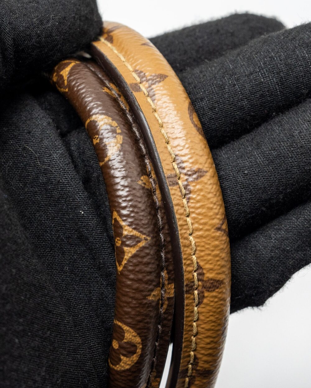 AAA Replica Louis Vuitton LV ONTOEGO GM MONOGRAM CANVAS GHW