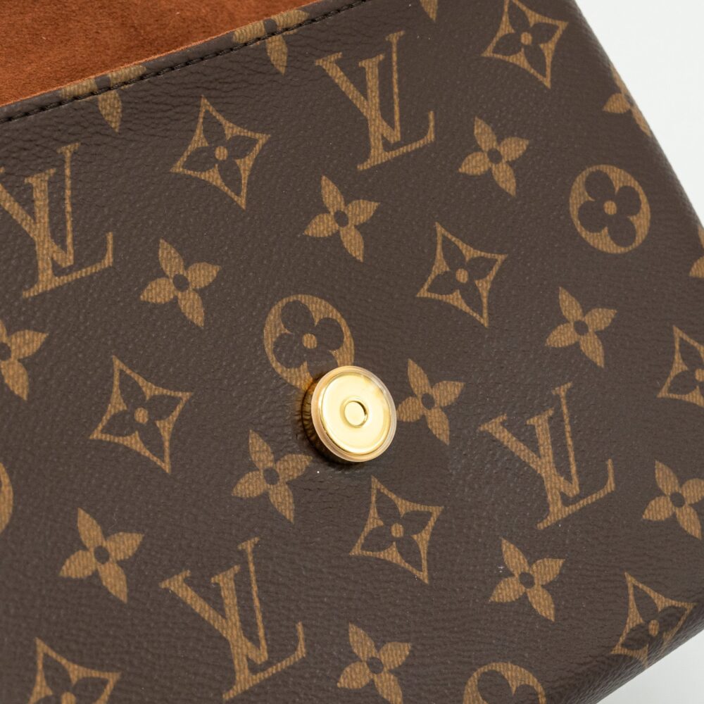 AAA Replica Louis Vuitton LV LOCK BB MONOGRAM CANVAS BROWN GHW