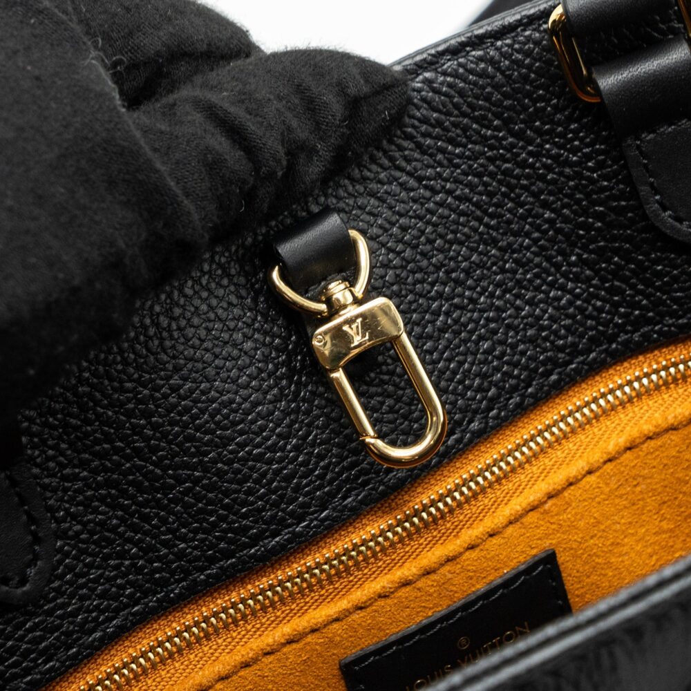 AAA Replica Louis Vuitton LV ONTHEGO MM MONOGRAM EMPRENITE BLACK GHW (NEW VERSION)