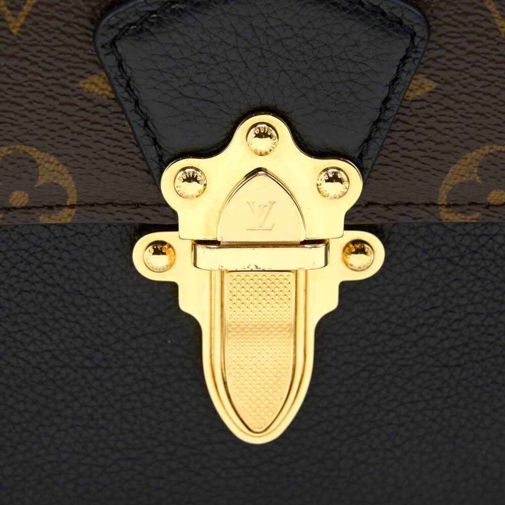 AAA Replica Louis Vuitton LV VICTOIRE M41730 BAG MONOGRAM CANVAS GHW M41730
