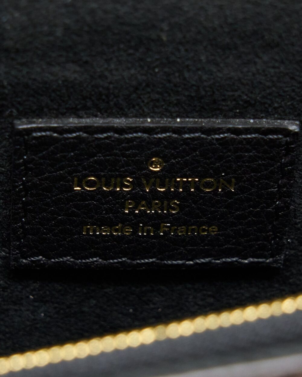 AAA Replica Louis Vuitton LV VICTOIRE M41730 BAG MONOGRAM CANVAS GHW M41730