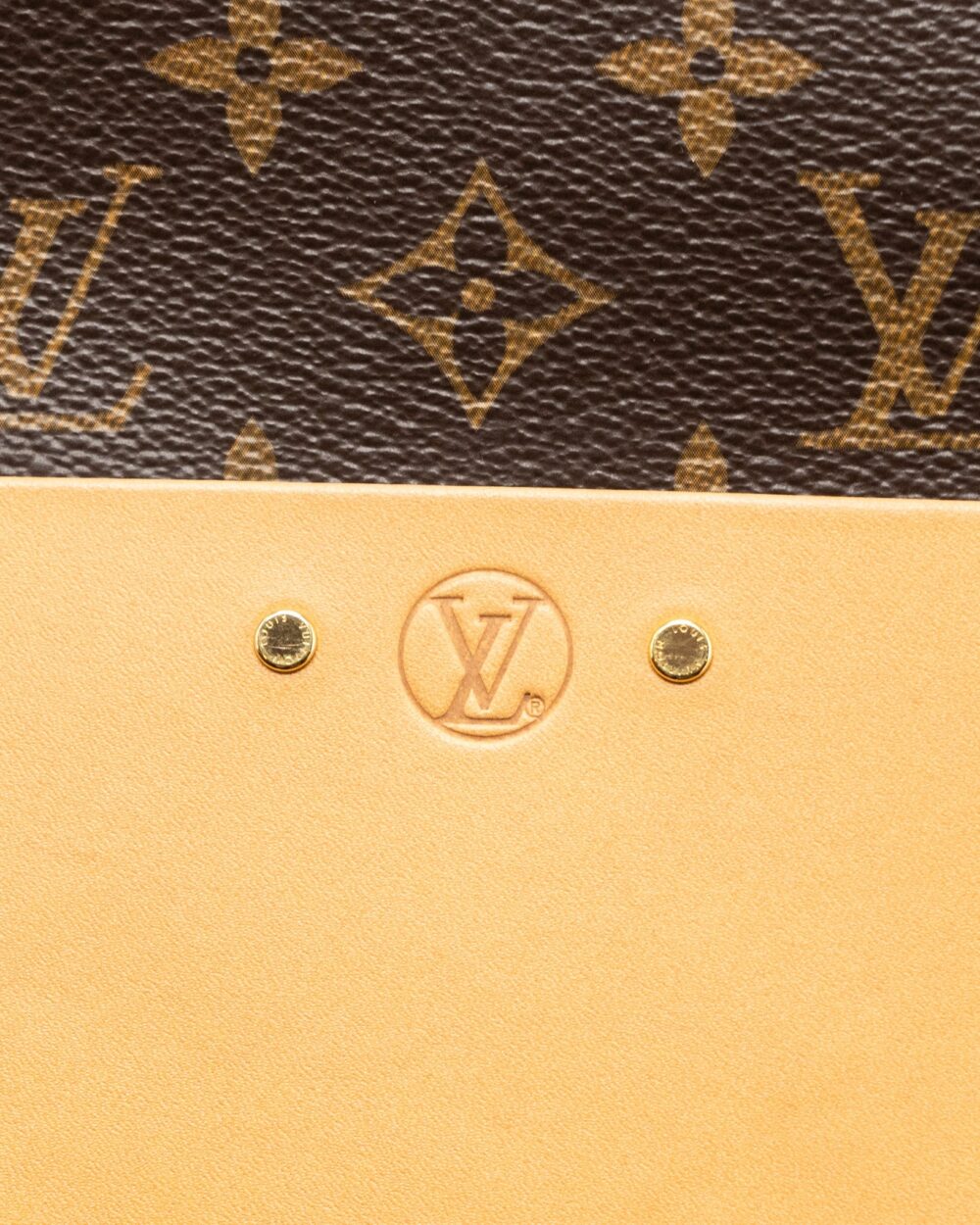 AAA Replica Louis Vuitton LV BOITE CHAPEAU SOUPLE MM MONOGRAM CANVAS GHW