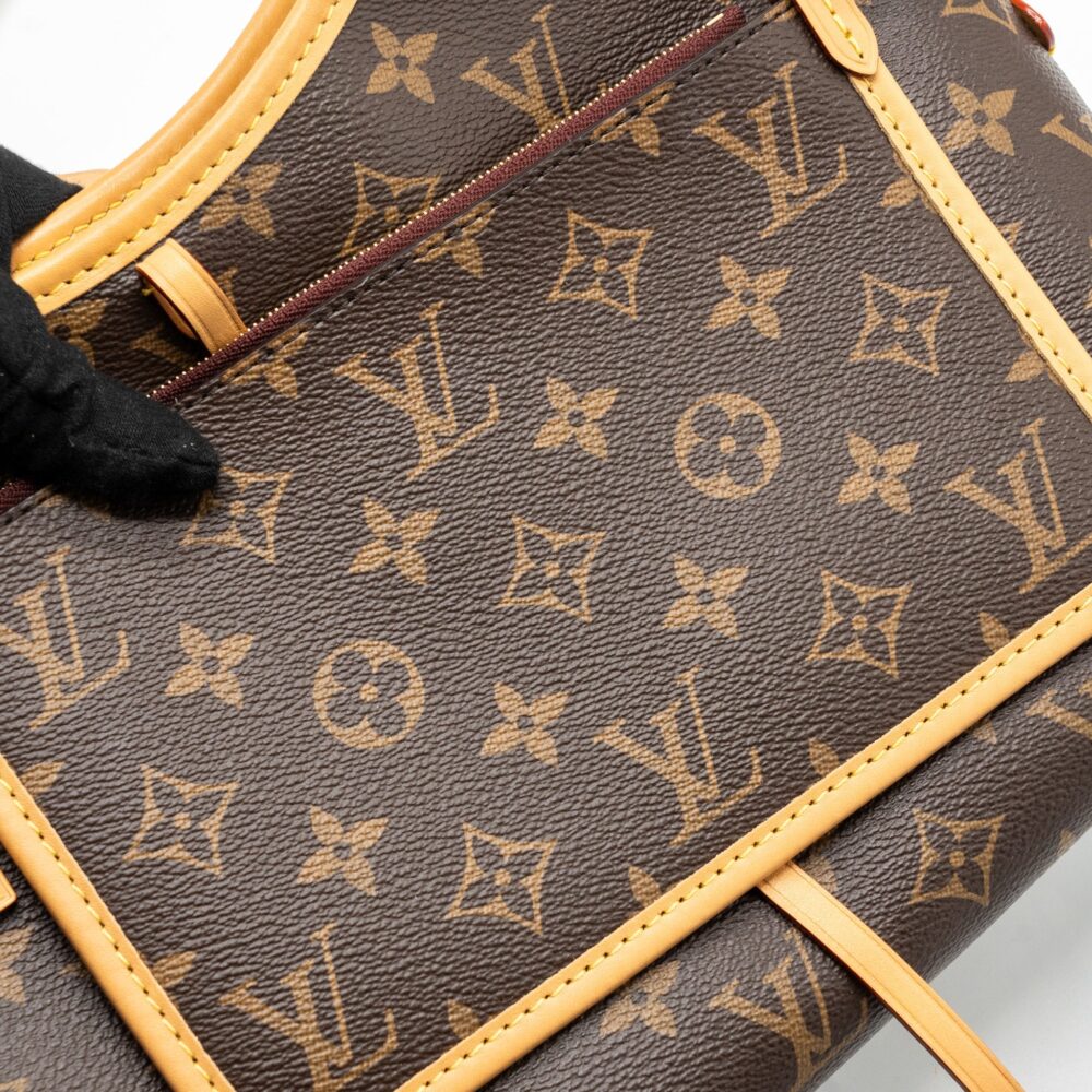 AAA Replica Louis Vuitton LV CARRYALL PM MONOGRAM CANVAS GHW (NEW VERSION)