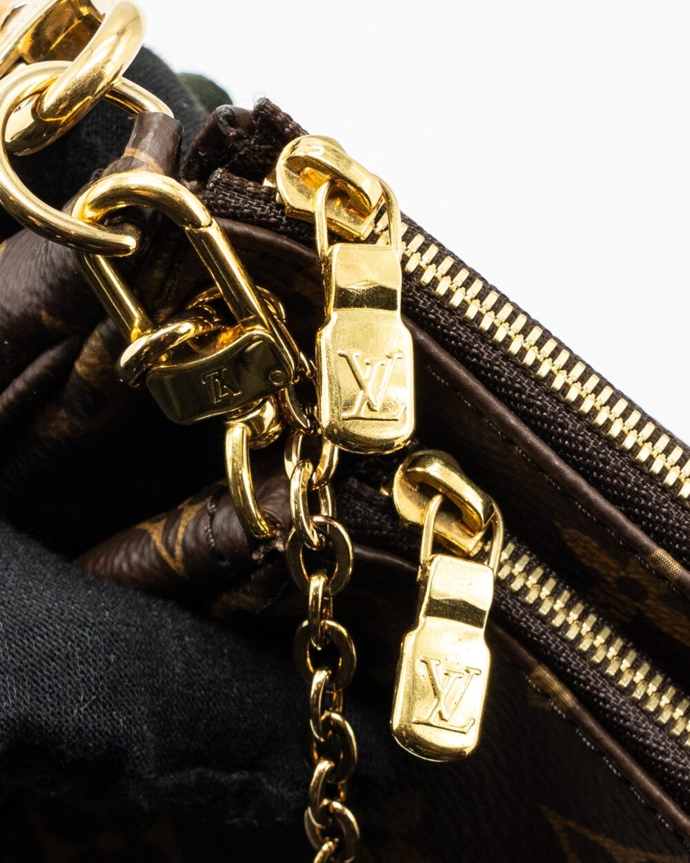AAA Replica Louis Vuitton LV MULTI POCHETTE ACCESSORIES MONOGRAM CANVAS KHAKI GHW