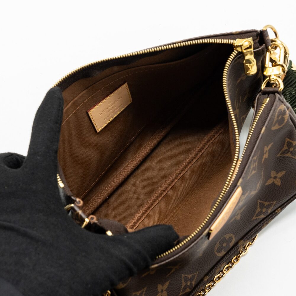 AAA Replica Louis Vuitton LV MULTI POCHETTE ACCESSORIES MONOGRAM CANVAS KHAKI GHW