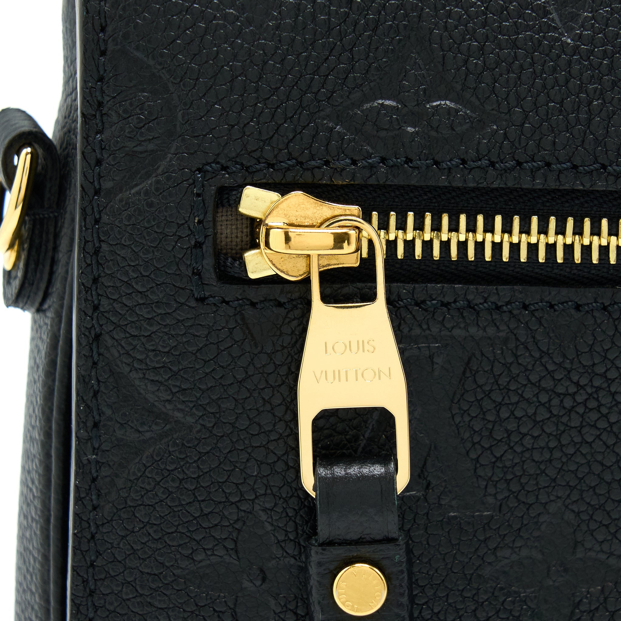 AAA Replica Louis Vuitton LV POCHETTE MÉTIS MONOGRAM EMPREINTE BLACK GHW