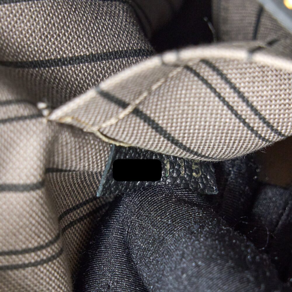 AAA Replica Louis Vuitton LV MONTAIGNE MM MONOGRAM EMPREINTE BLACK GHW