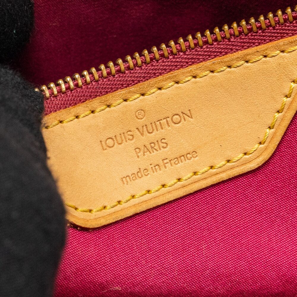 AAA Replica Louis Vuitton LV VERNIS BREA MM BAG MONOGRAM PATENT ROSE INDIAN GHW