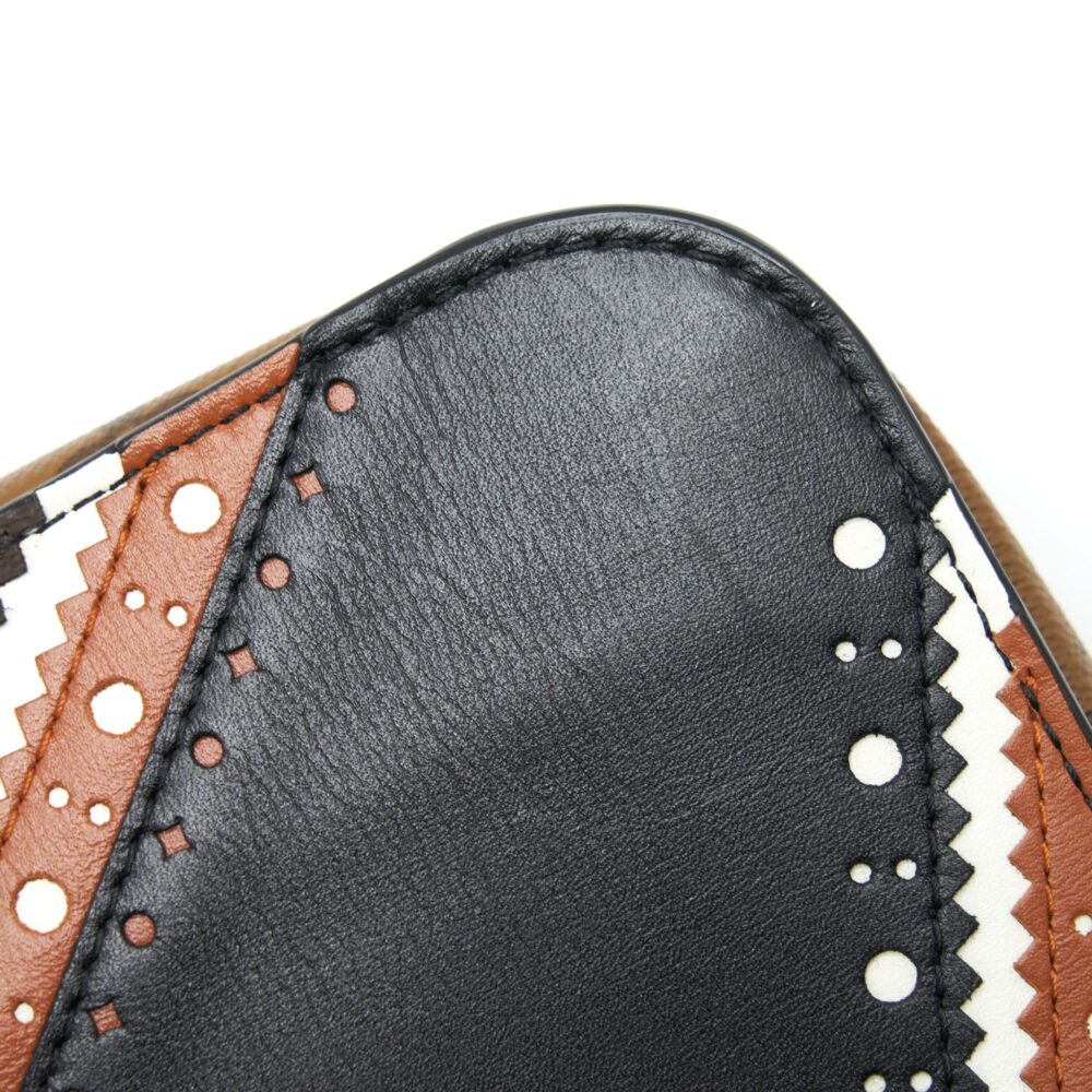 AAA Replica Louis Vuitton LV POCHETTE MÉTIS LIMITED EDITION BROGUE GHW