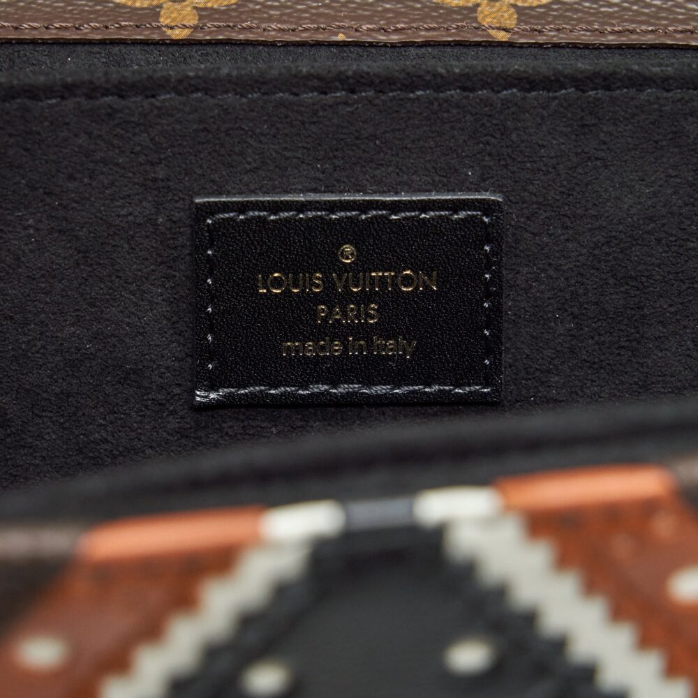 AAA Replica Louis Vuitton LV POCHETTE MÉTIS LIMITED EDITION BROGUE GHW