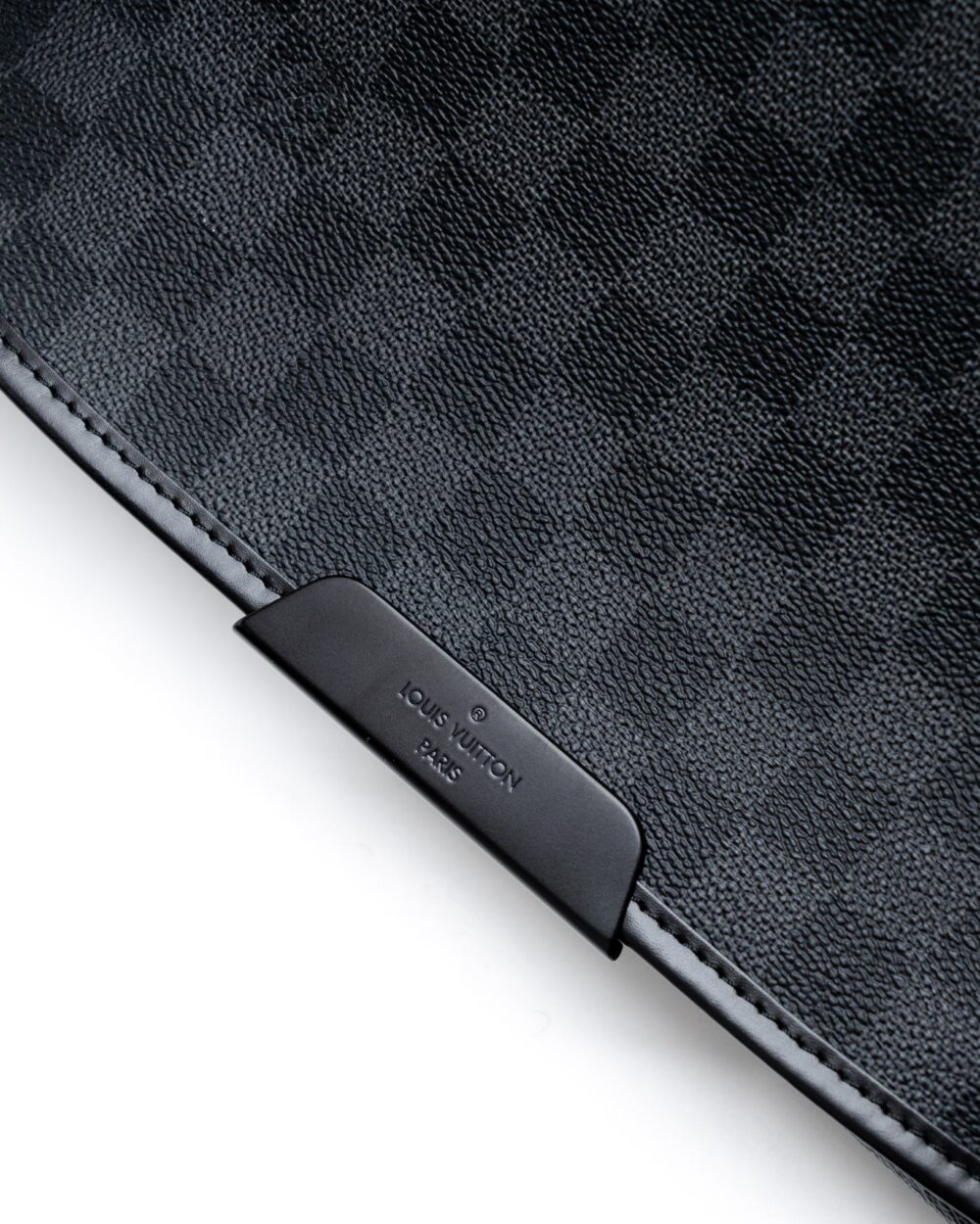 AAA Replica Louis Vuitton LV LARGE MESSENGER BAG DAMIER GRAPHITE CANVAS SHW