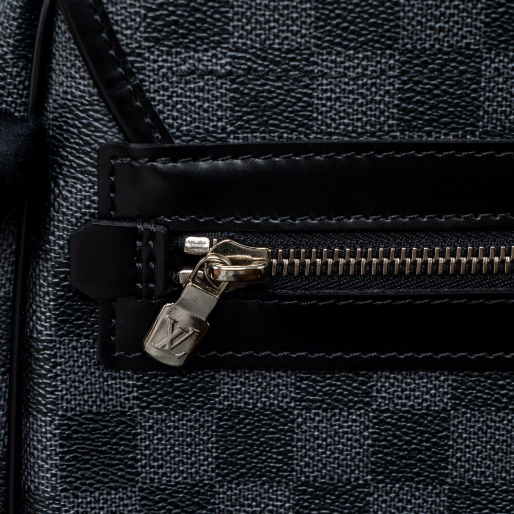 AAA Replica Louis Vuitton LV LARGE MESSENGER BAG DAMIER GRAPHITE CANVAS SHW