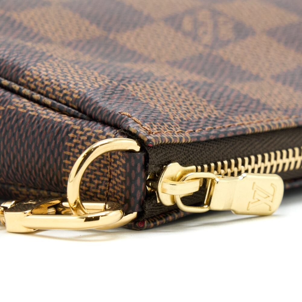 AAA Replica Louis Vuitton LV MINI POCHETTE ACCESSORIES DAMIER EBENE GHW