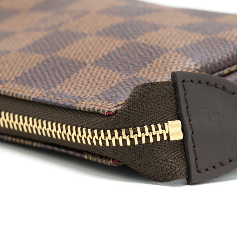 AAA Replica Louis Vuitton LV MINI POCHETTE ACCESSORIES DAMIER EBENE GHW