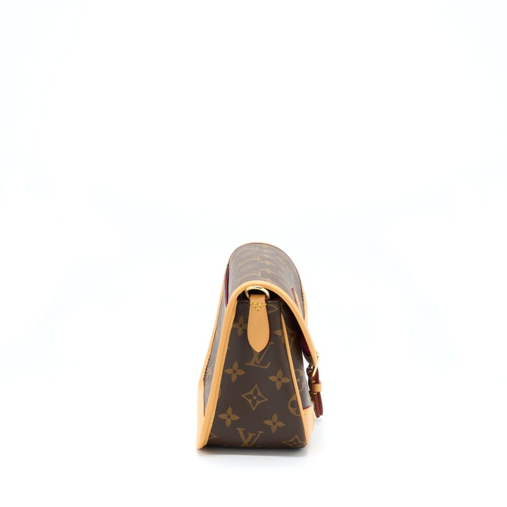 AAA Replica Louis Vuitton LV DIANE MONOGRAM CANVAS FUCHSIA GHW