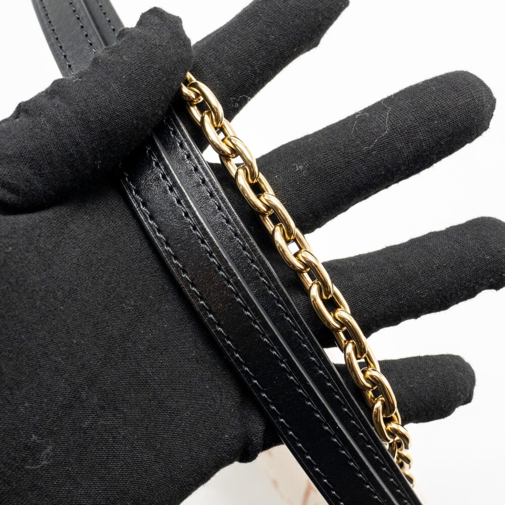 AAA Replica Louis Vuitton LV IVY WALLET ON CHAIN MONOGRAM CANVAS BEIGE/ CREAM GHW