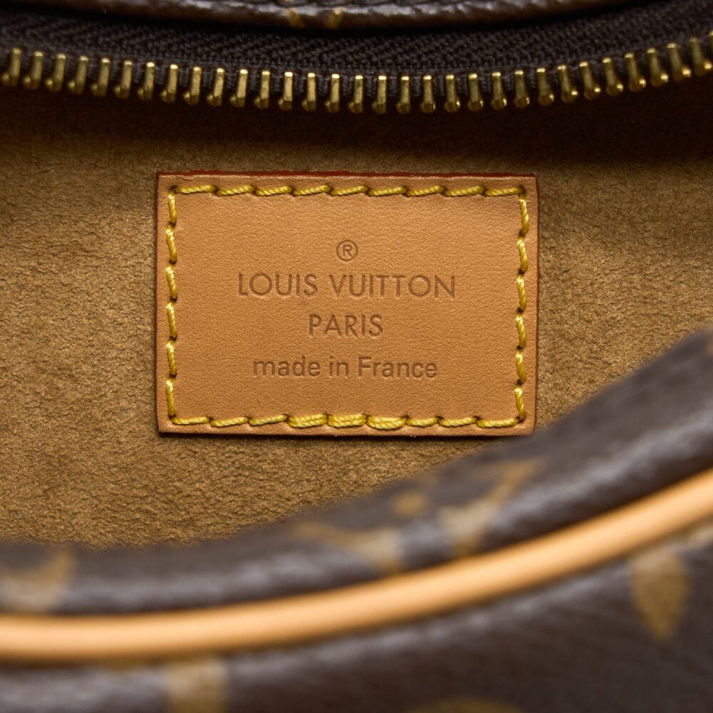 AAA Replica Louis Vuitton LV LOOP BAG MONOGRAM CANVAS GHW (NEW VERSION)