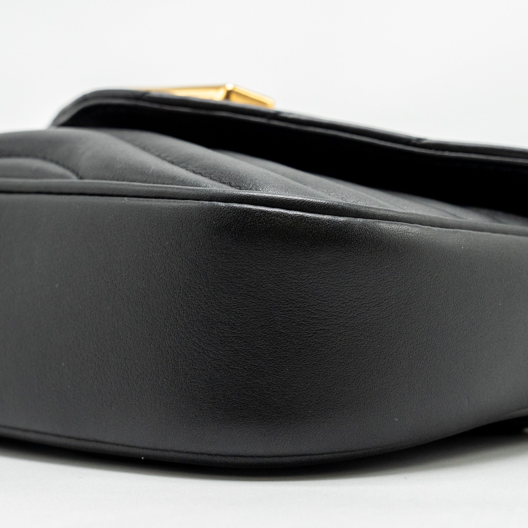 AAA Replica Louis Vuitton LV NEW WAVE MULTI POCHETTE CALFSKIN BLACK GHW