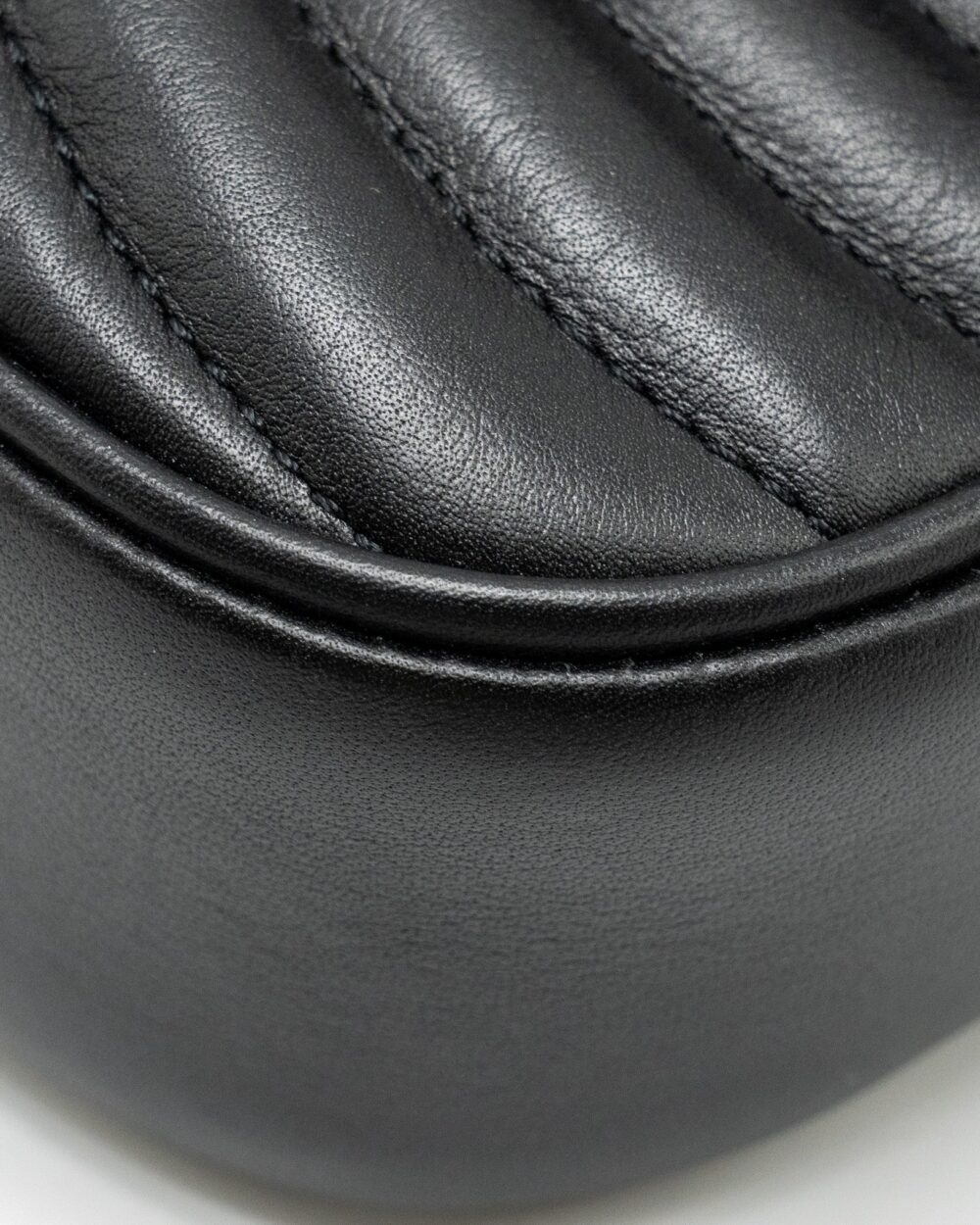 AAA Replica Louis Vuitton LV NEW WAVE MULTI POCHETTE CALFSKIN BLACK GHW