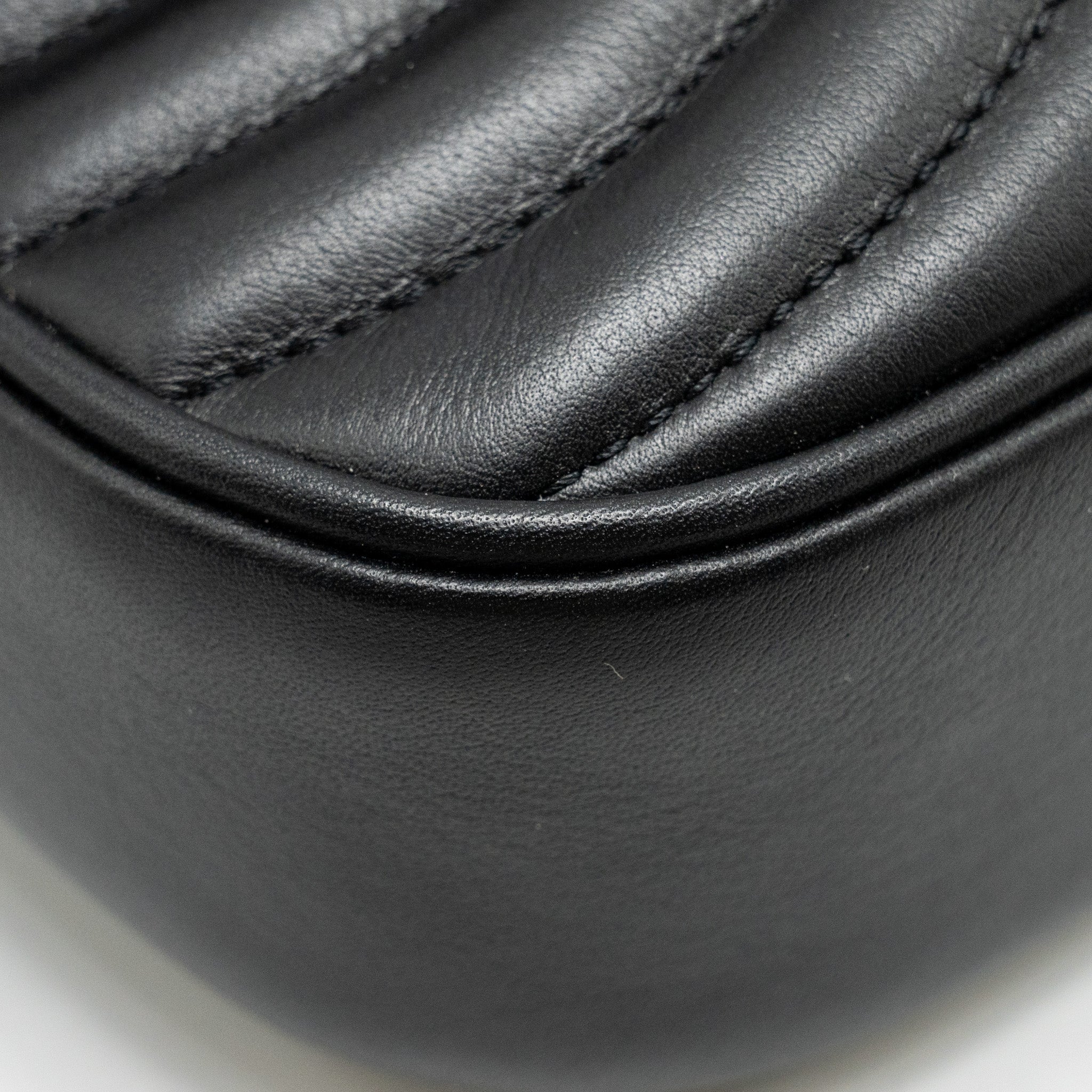 AAA Replica Louis Vuitton LV NEW WAVE MULTI POCHETTE CALFSKIN BLACK GHW