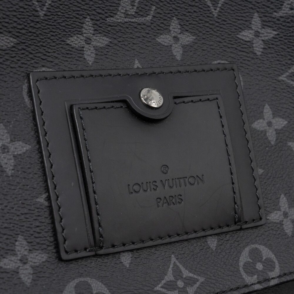 AAA Replica Louis Vuitton LV MESSENGER PM VOYOGER MONOGRAM ECLIPSE CANVAS BLACK SHW