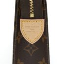 AAA Replica Louis Vuitton LV TOILETRY POCHETTE 26 MONOGRAM CANVAS GHW