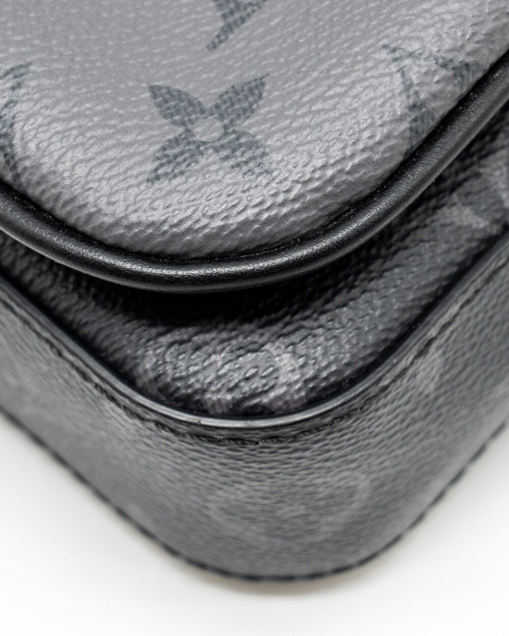 AAA Replica Louis Vuitton LV TRIO MESSANGER MONOGRAM ECLIPSE CANVAS BLACK/GREY WITH BLACK HARDWARE
