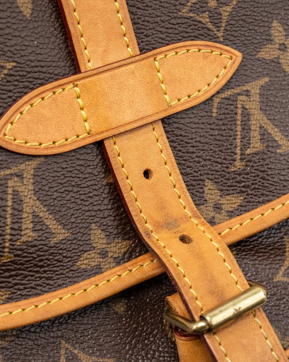 AAA Replica Louis Vuitton LV VINTAGE SAUMUR BAG MONOGRAM CANVAS GHW