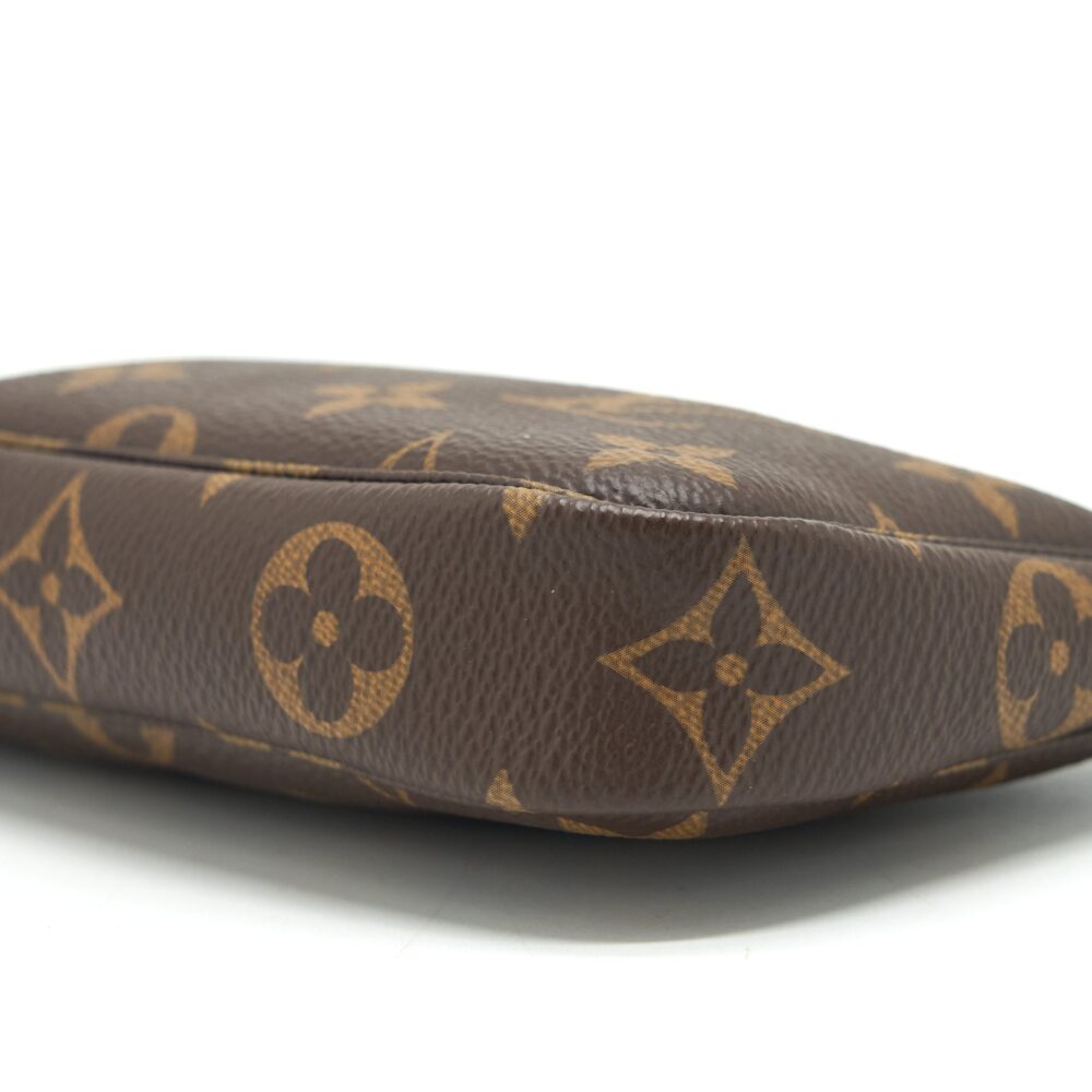 AAA Replica Louis Vuitton LV MINI POCHETTE ACCESSORIES YEAR 2020 MONOGRAM CANVAS