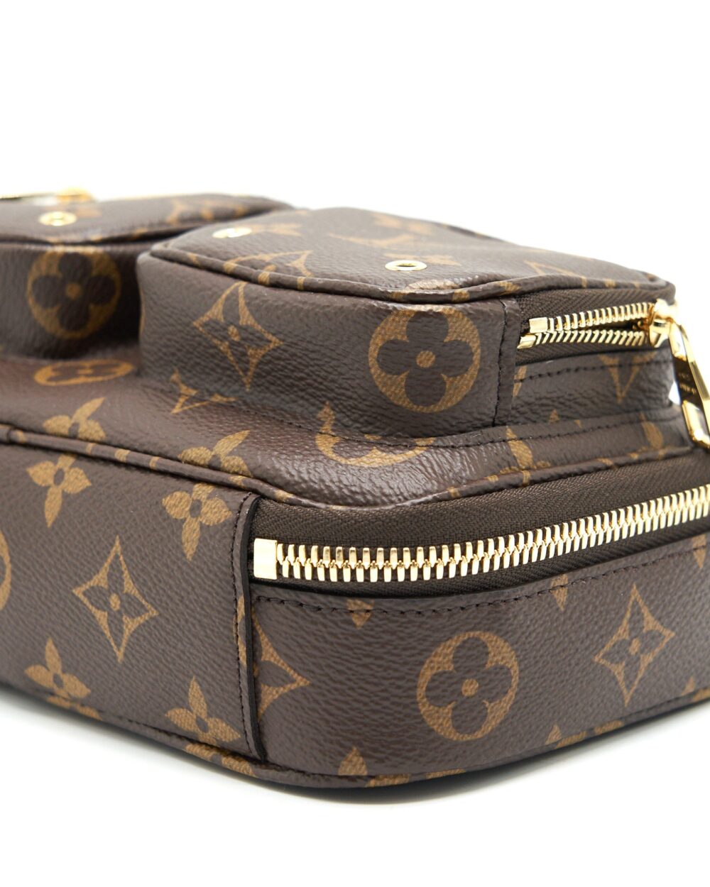 AAA Replica Louis Vuitton LV UTILITY CROSSBODY MONOGRAM CANVAS BAG
