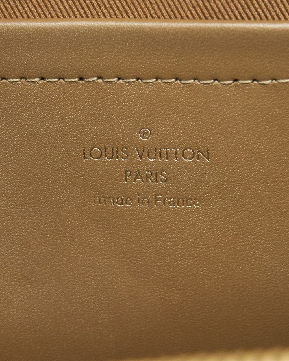 AAA Replica Louis Vuitton LV UTILITY CROSSBODY BAG MONOGRAM CANVAS
