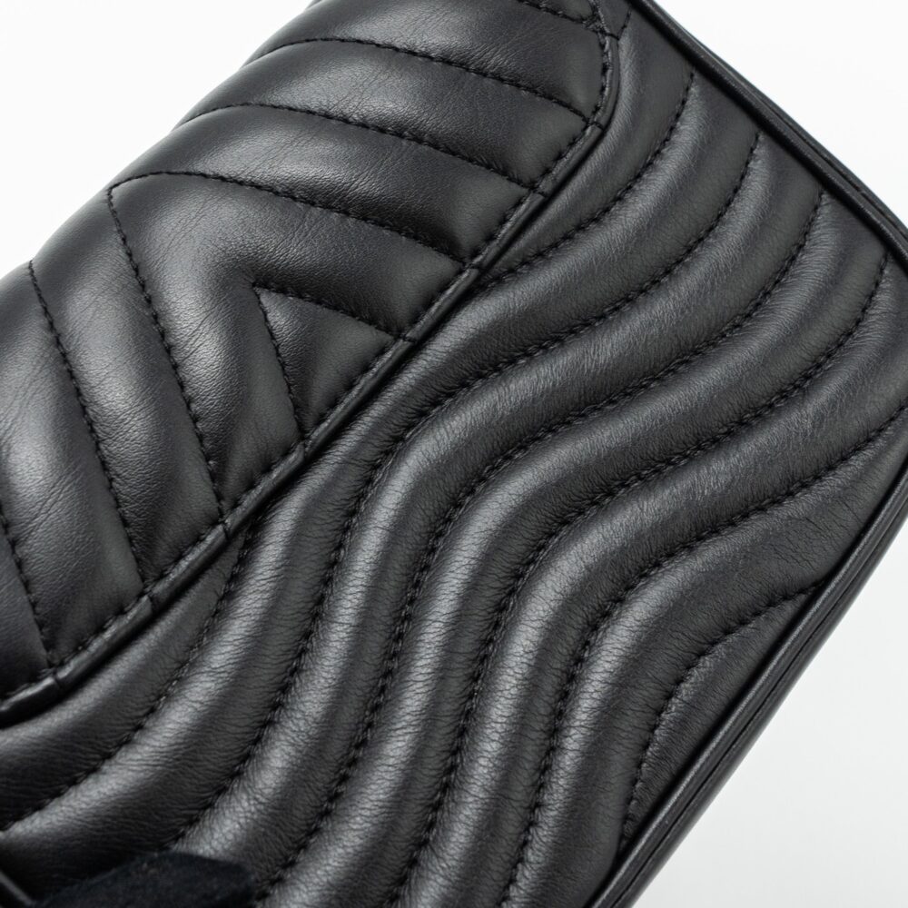 AAA Replica Louis Vuitton LV NEW WAVE MULTI POCHETTE CALFSKIN BLACK GHW