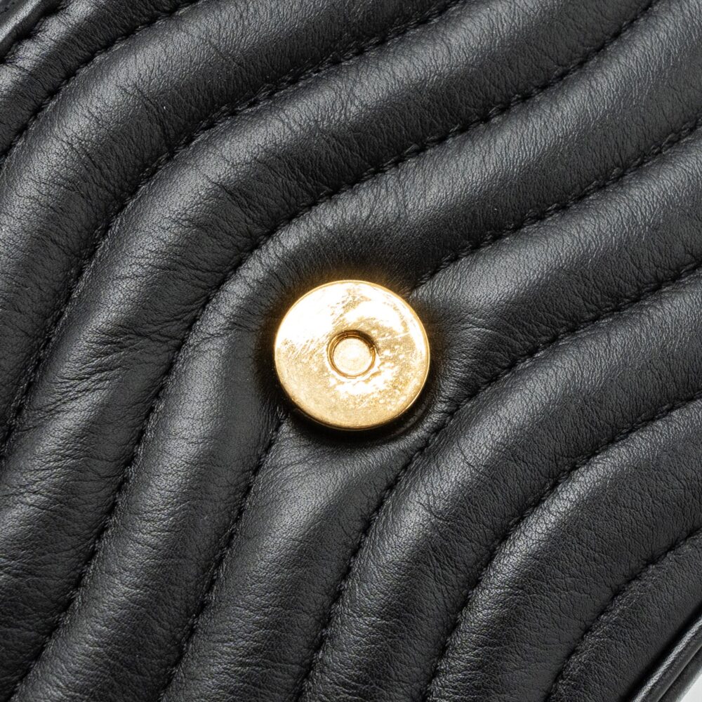 AAA Replica Louis Vuitton LV NEW WAVE MULTI POCHETTE CALFSKIN BLACK GHW