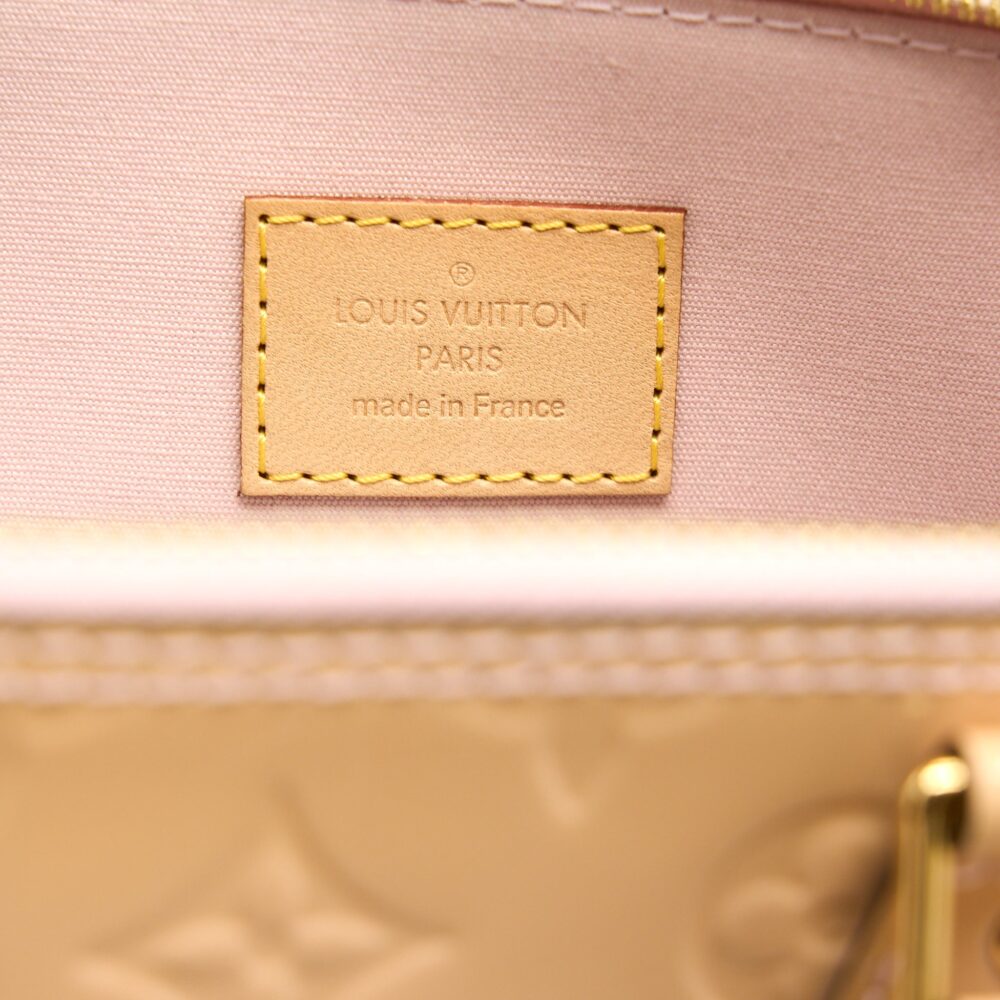 AAA Replica Louis Vuitton LV ALMA PM LIGHT BEIGE GHW