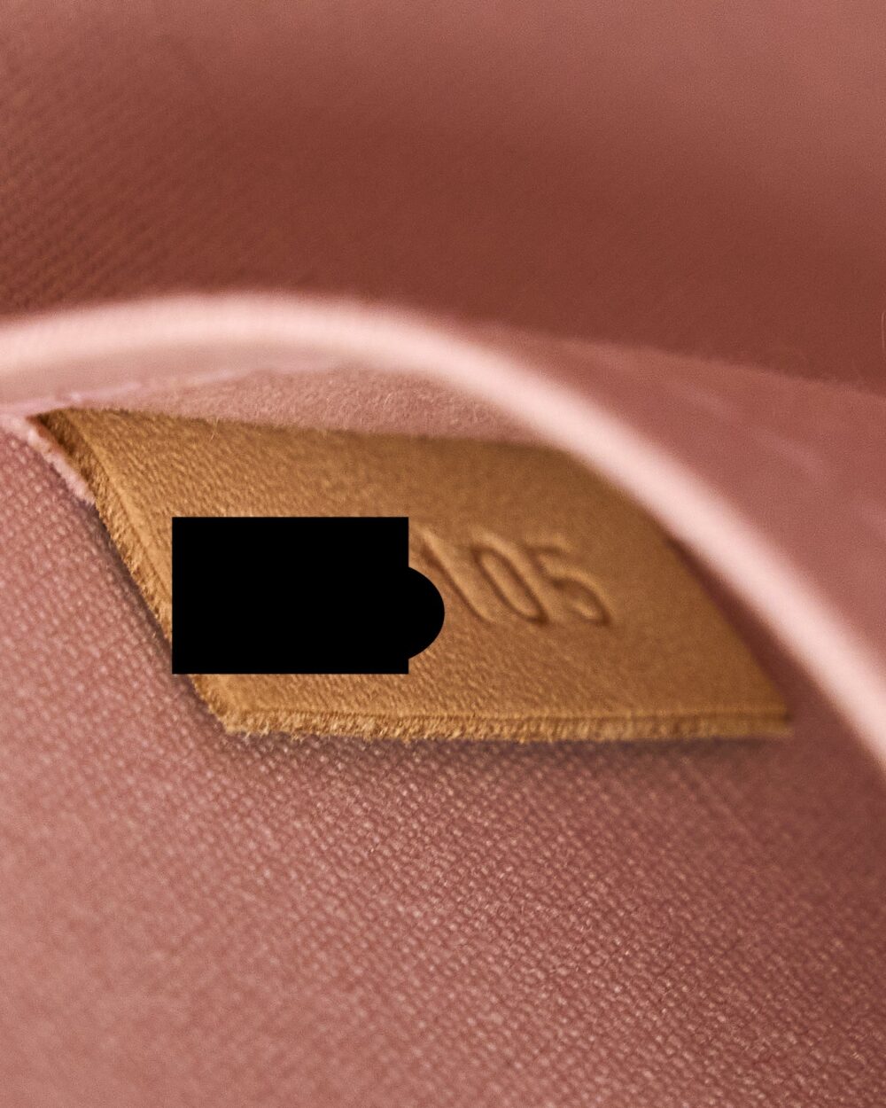 AAA Replica Louis Vuitton LV ALMA PM LIGHT BEIGE GHW